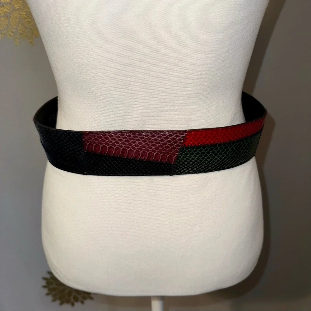 Rare Vintage Multicolor Genuine Snakeskin Belt Ladies M/L Red Green Black ‘80-90